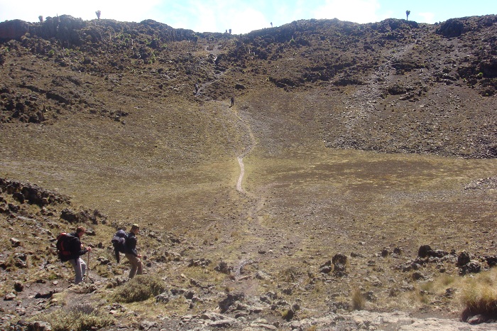 YHA Kenya Travel,Small Group Adventures,Mountain Adventures.