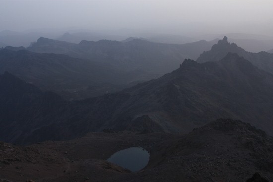 mount Kenya hiking adventures, walking, summit, trekking routes, yha Kenya travel,